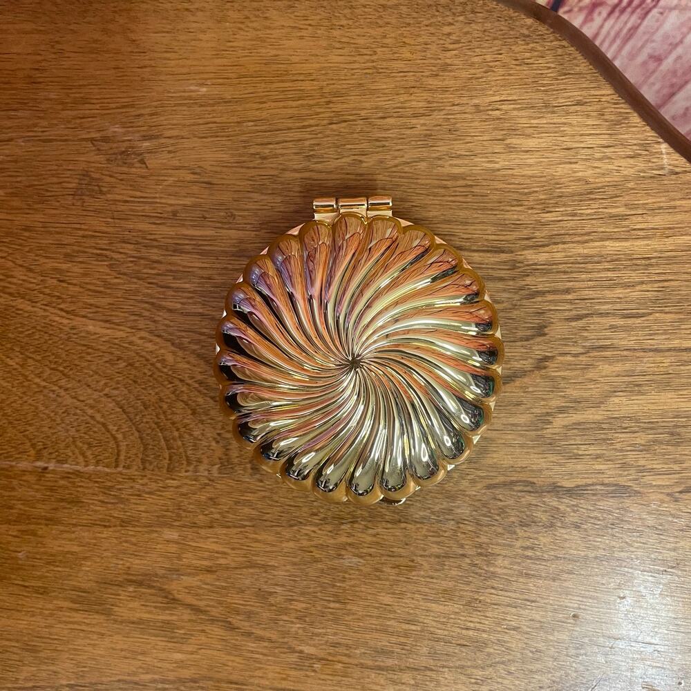 PartyLite Gold Shell Travel Tealight Candle Holder Vintage 1990s